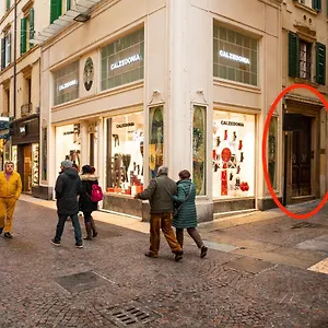 la-finestra-su-giulietta.hotelinveneto.com/