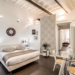  Apartment Trastevere Miracle