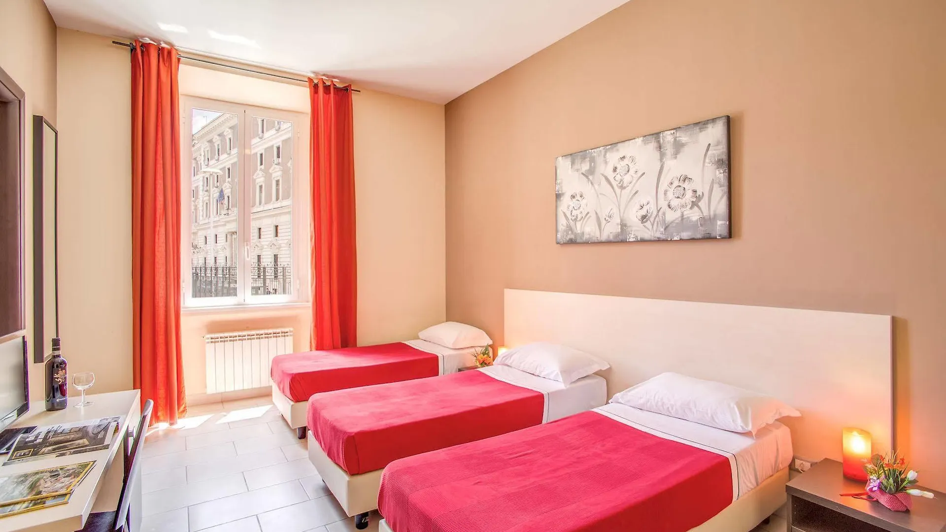 Hotel Mosaic Central Rome 3*,